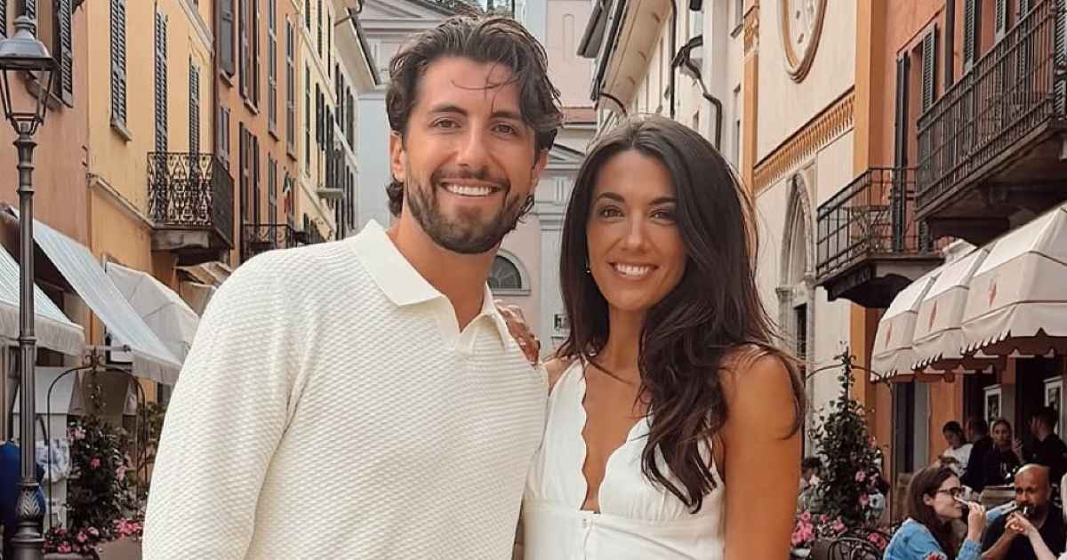 Jason Tartick Engaged to Kathryn Hurley: Sweet Proposal News